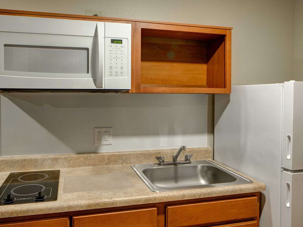Woodspring Suites Sacramento Room photo